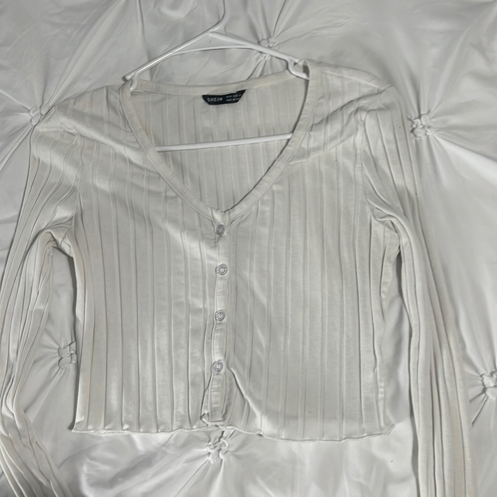 Ribbed button up long sleeve with lettuce trim